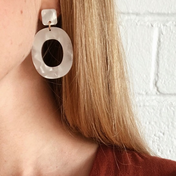 Meet your Posher, Dd - Picture 1 of 1